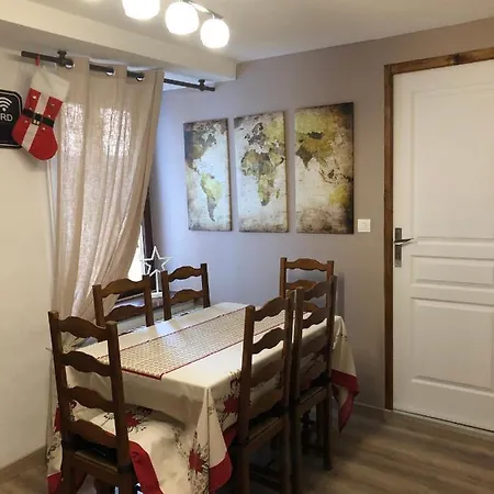 Appartement De L'est 1 *